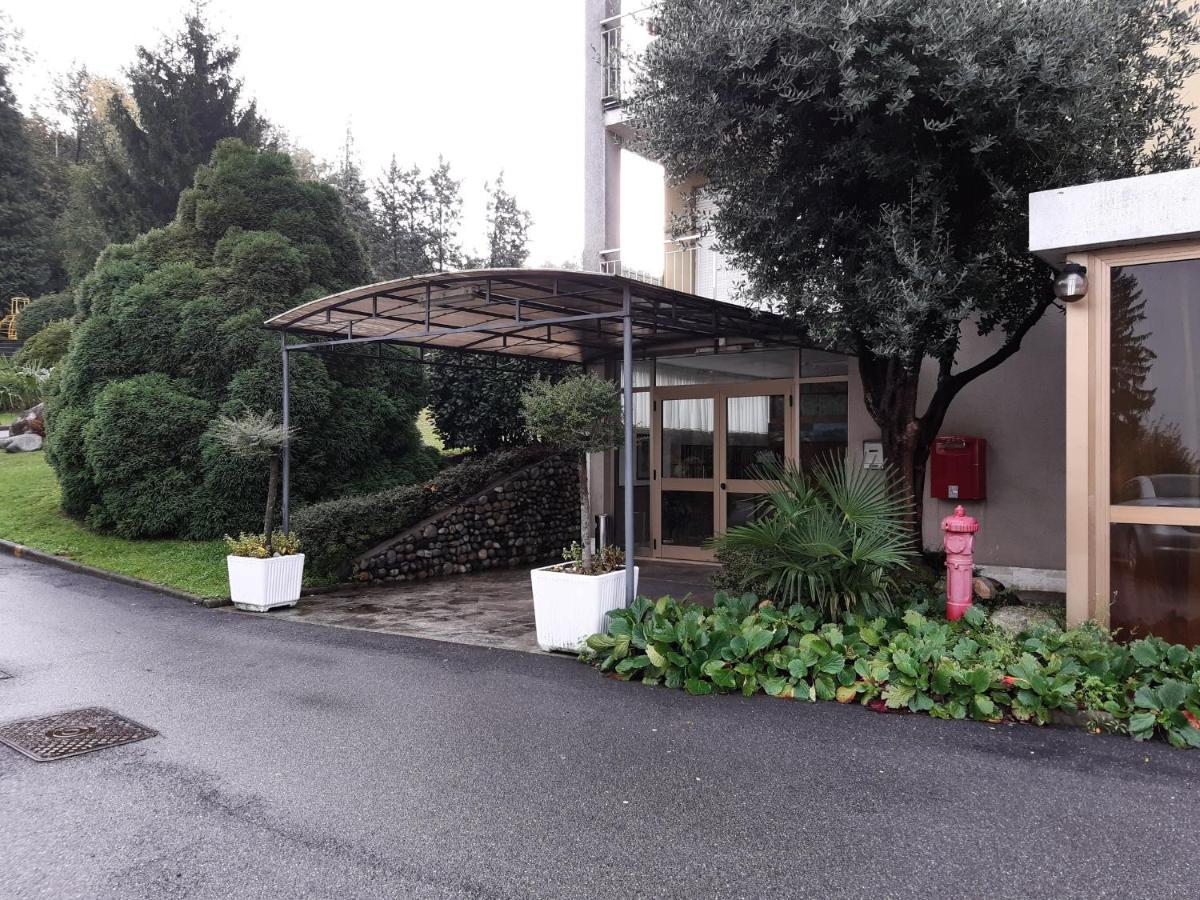 Apartamento Ev 37 Germignaga Exterior foto